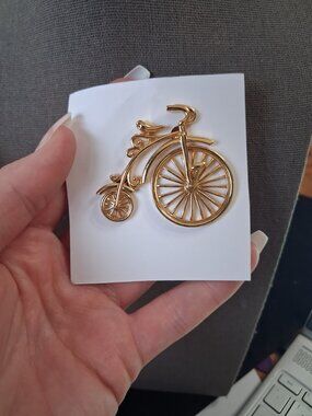 Bicycle brooch